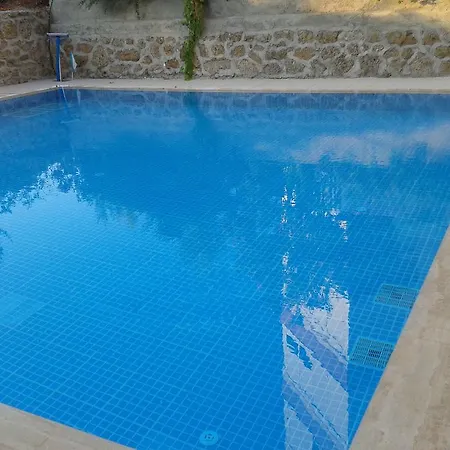 Yucesan Aparthotel *